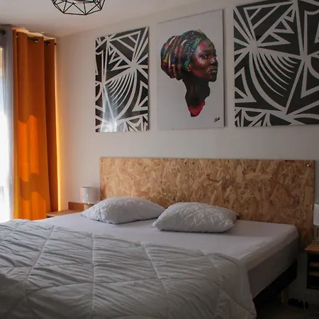Apartment Nouveaux Quartier Bologne A Deux Pas De Mosson, Wifi, Climatisation Et Parking Gratuit *