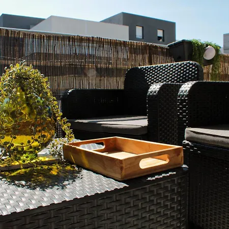 Nouveaux Quartier Bologne A Deux Pas De Mosson, Wifi, Climatisation Et Parking Gratuit *
